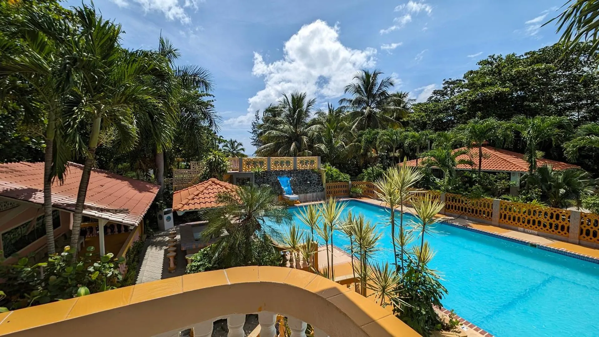 Yukayeke Playa Resort La Tosca 2*, San Juan Puerto Rico
