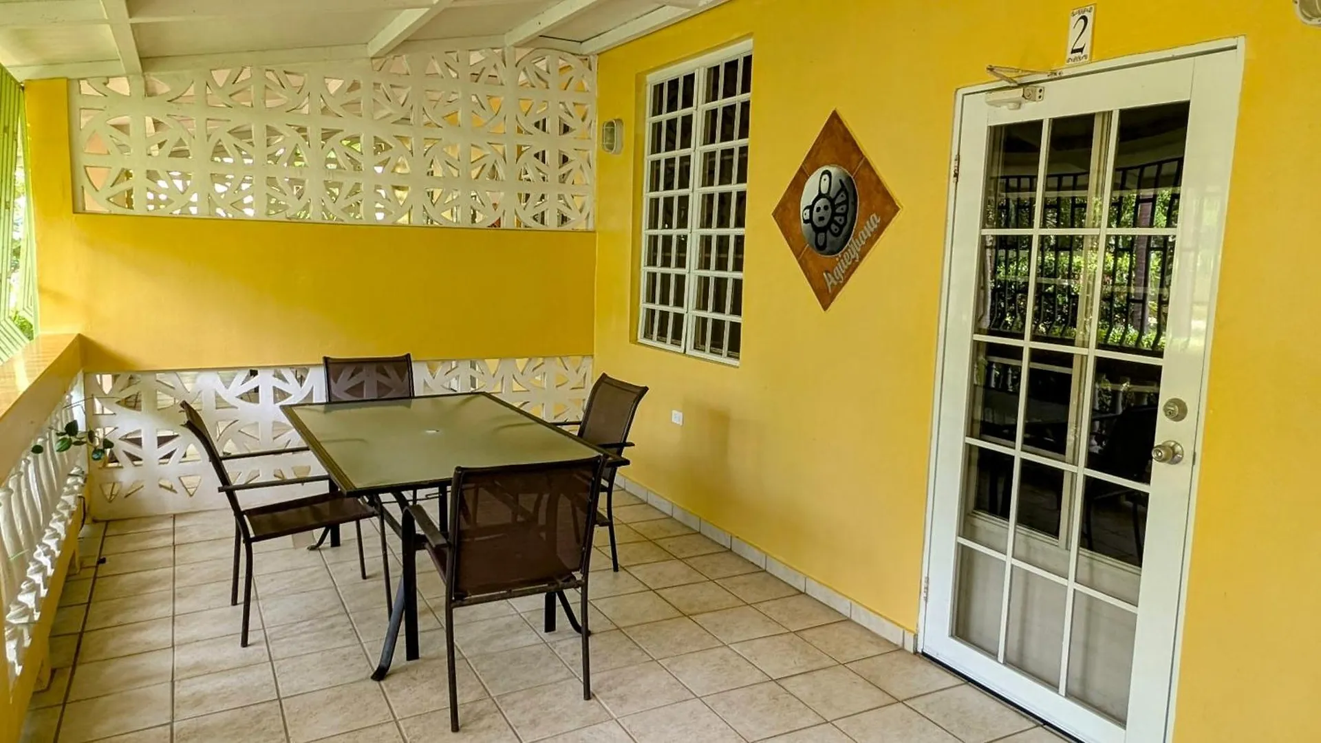 Yukayeke Playa Resort La Tosca 2*, San Juan